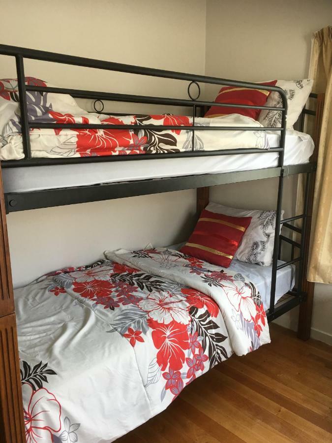 At Homestay Auckland Ngoại thất bức ảnh